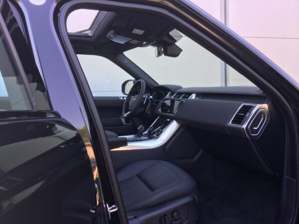 Range Rover Sport P400E HSE Dynamic