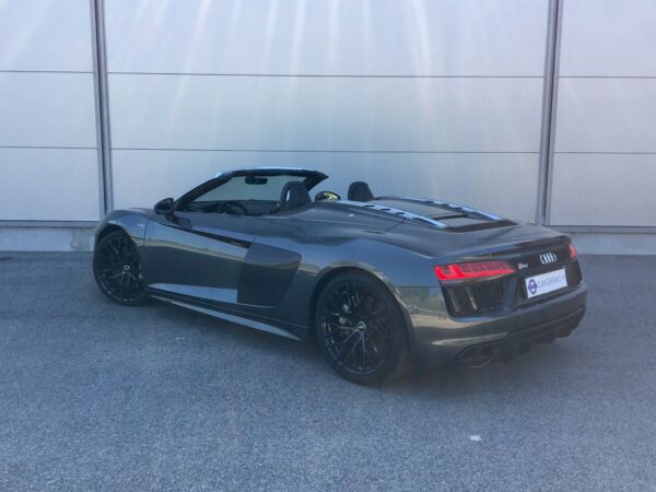 Audi R8 Spyder