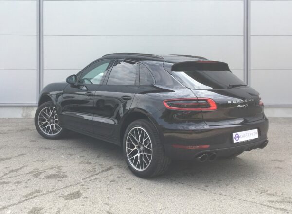 Porsche Macan S